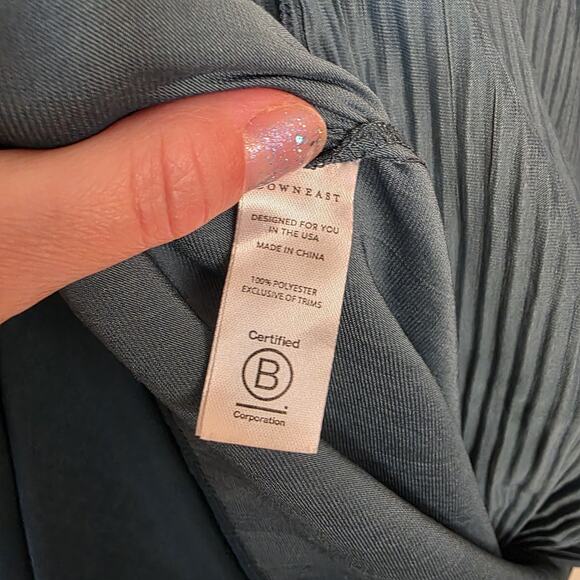 Boutique Downeast Maxi Dress Size L Pleated Emerald Green Holiday Modest NEW - Picture 8 of 9